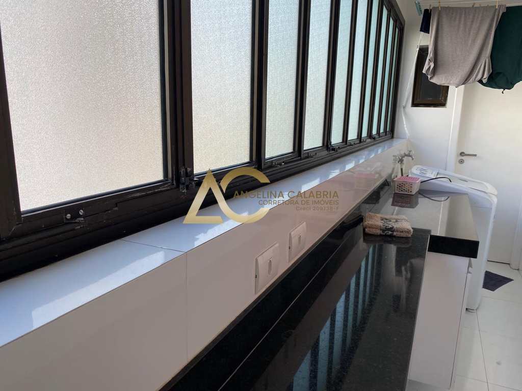 Apartamento em Guarujá, no bairro Centro