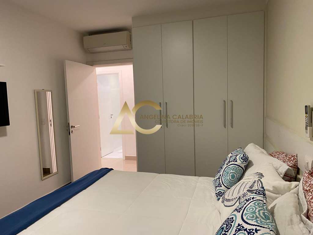 Apartamento em Guarujá, no bairro Centro