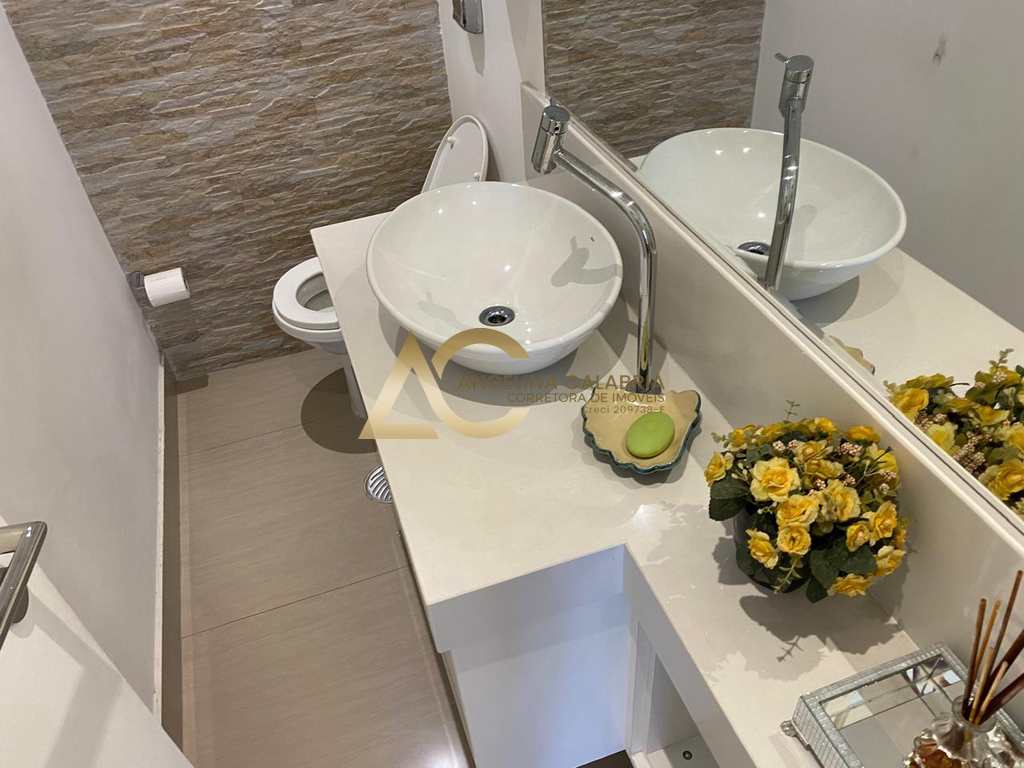 Apartamento em Guarujá, no bairro Centro