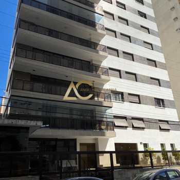 Apartamento em Guarujá, bairro Centro