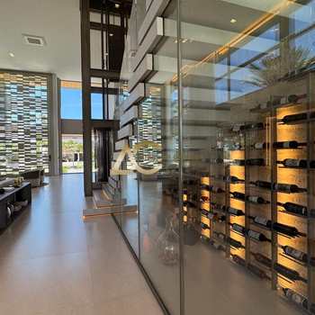 Casa de Condomínio em Guarujá, bairro Acapulco