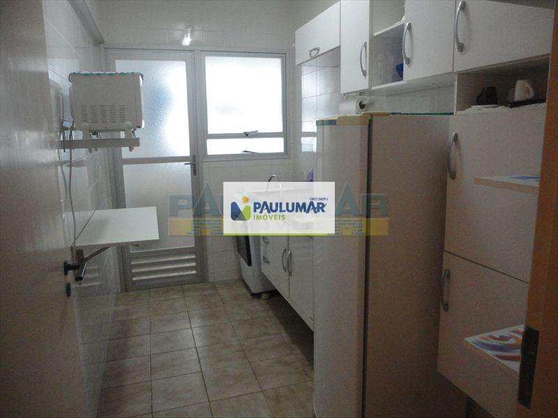 Apartamento à venda com 2 quartos, 80m² - Foto 9