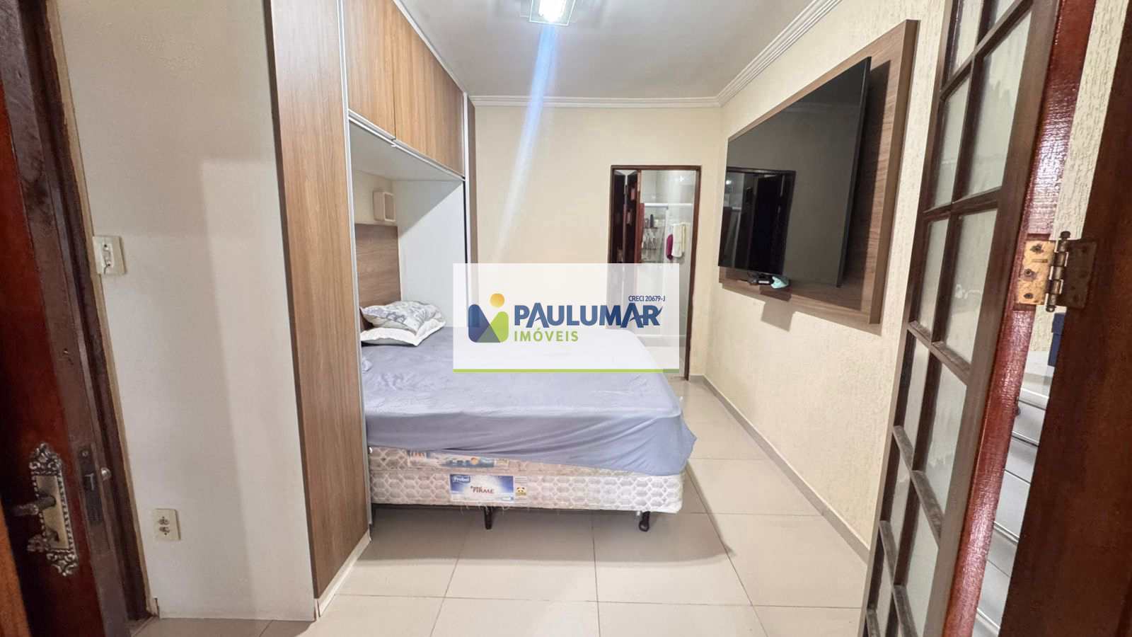 Casa para alugar com 3 quartos, 90m² - Foto 13