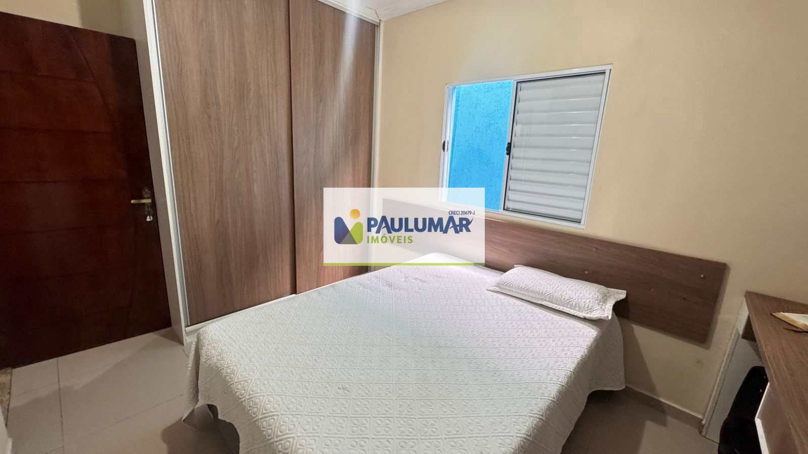 Casa para alugar com 3 quartos, 90m² - Foto 11