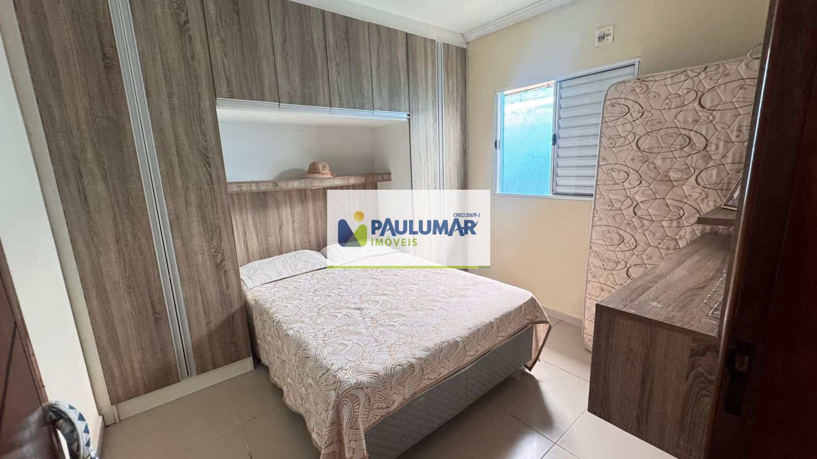 Casa para alugar com 3 quartos, 90m² - Foto 12