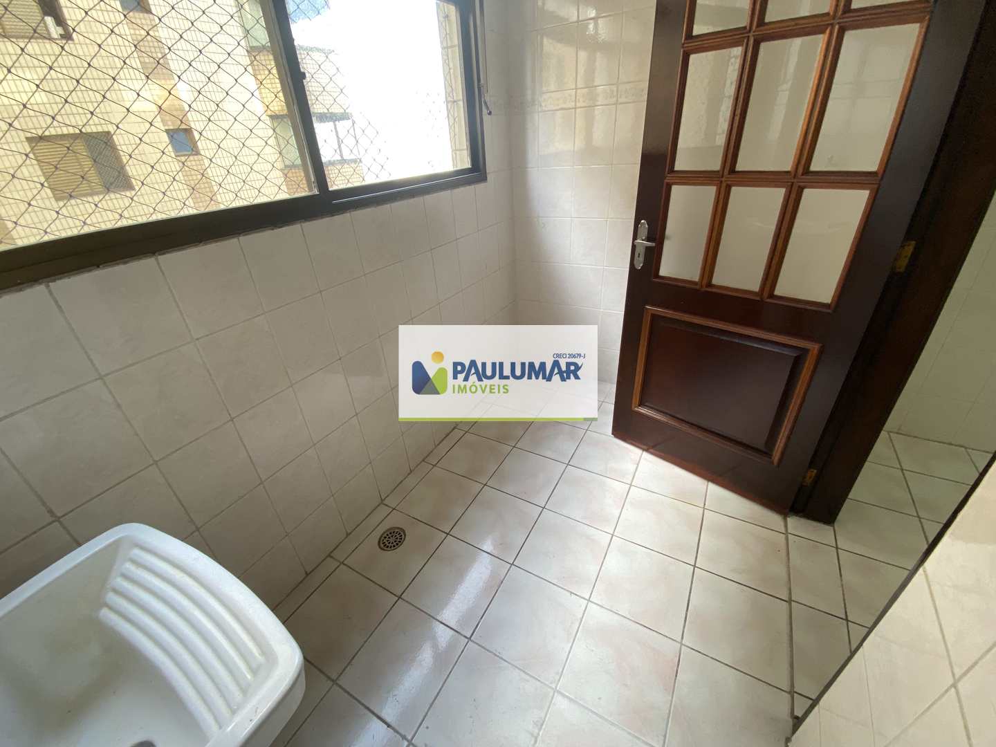 Apartamento para alugar com 2 quartos, 106m² - Foto 12