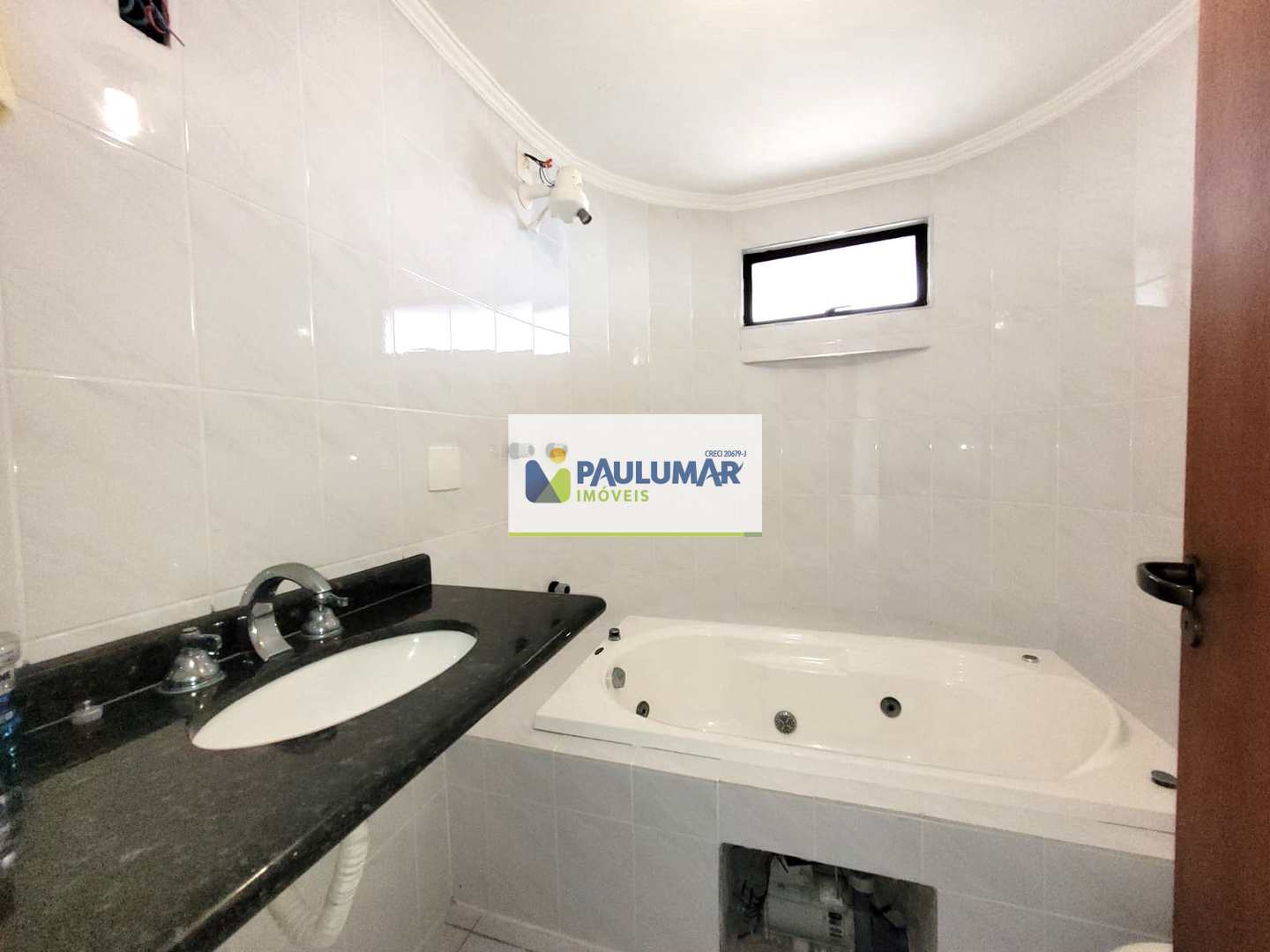 Apartamento à venda com 3 quartos, 149m² - Foto 13