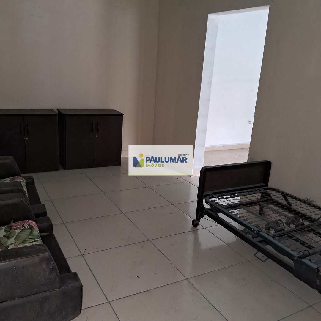 Casa à venda e aluguel com 4 quartos, 200m² - Foto 5