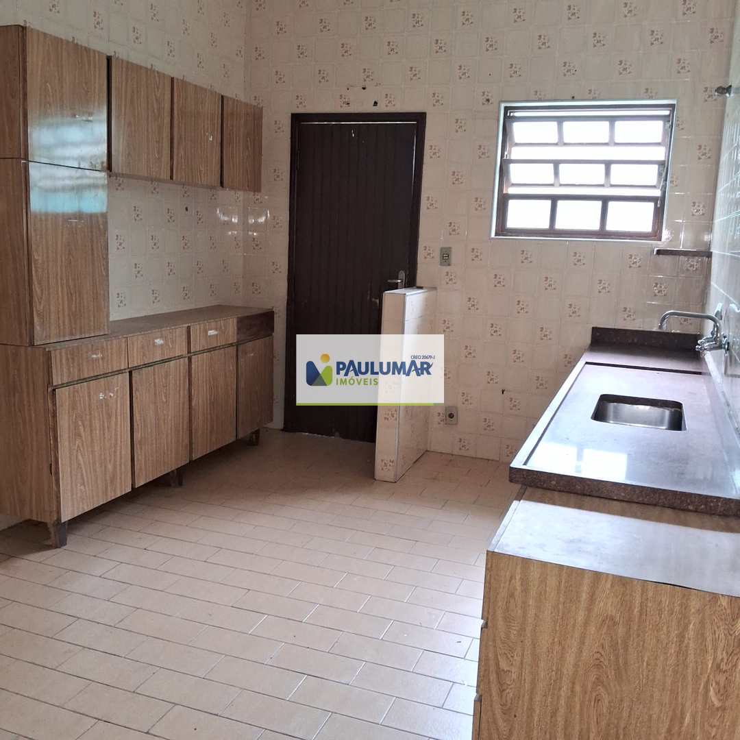 Casa à venda e aluguel com 4 quartos, 200m² - Foto 10