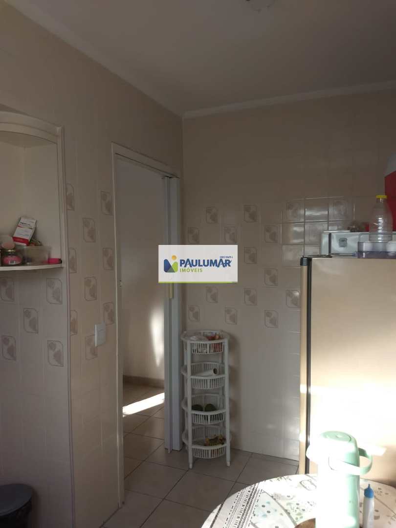 Apartamento à venda com 2 quartos, 69m² - Foto 17