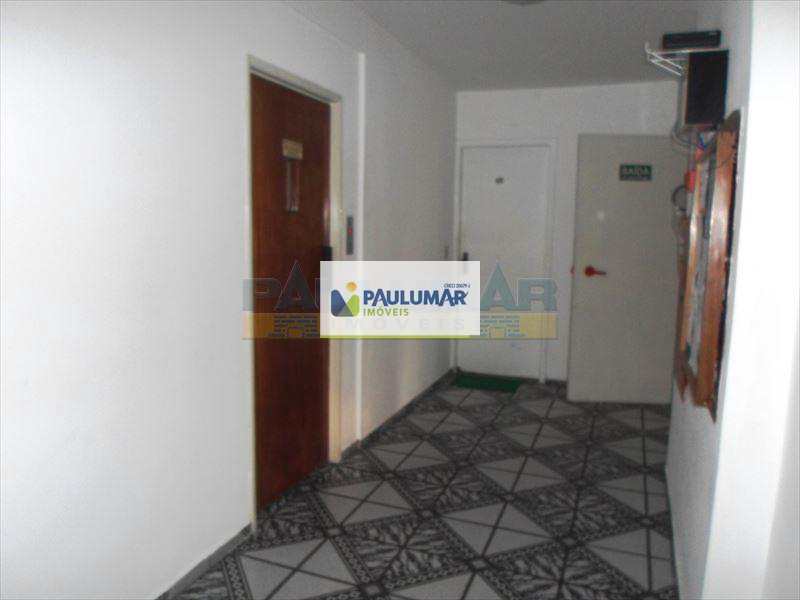 Apartamento à venda com 2 quartos, 69m² - Foto 8