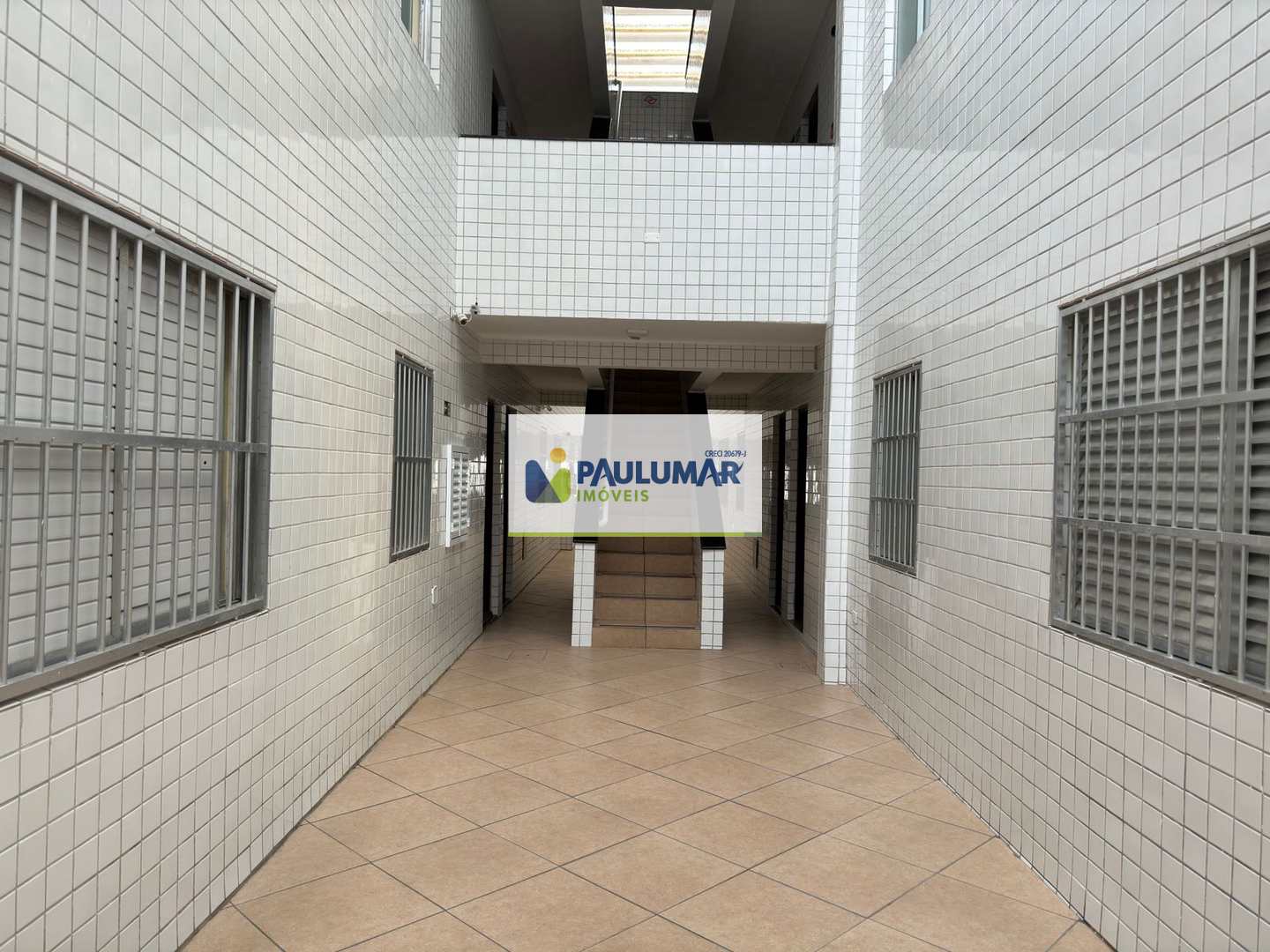 Apartamento para alugar com 2 quartos, 72m² - Foto 4