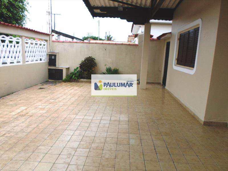 Casa à venda com 2 quartos, 98m² - Foto 2