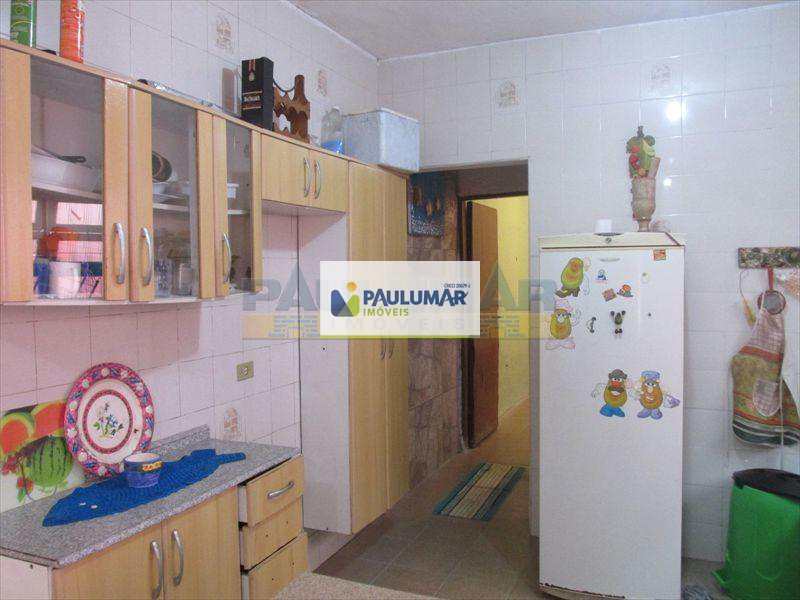 Casa à venda com 2 quartos, 80m² - Foto 5