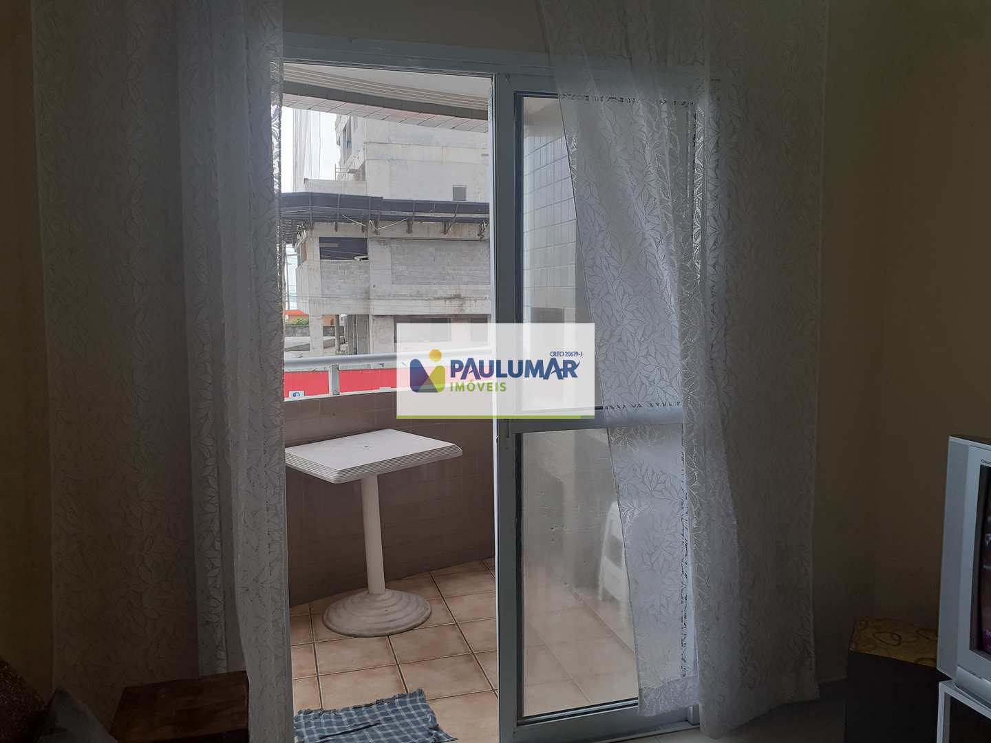 Apartamento para alugar com 2 quartos, 96m² - Foto 12