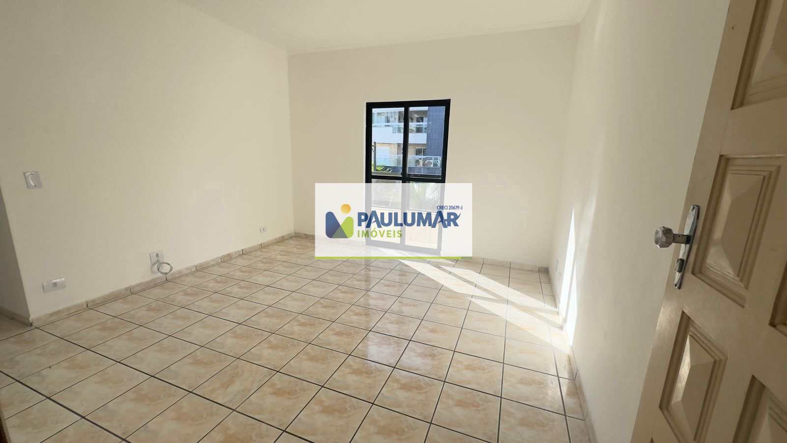 Apartamento para alugar com 3 quartos, 98m² - Foto 3
