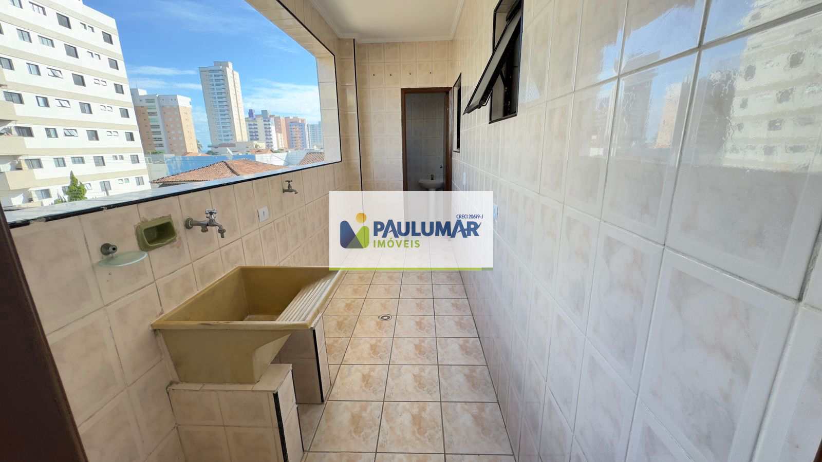Apartamento para alugar com 3 quartos, 98m² - Foto 12