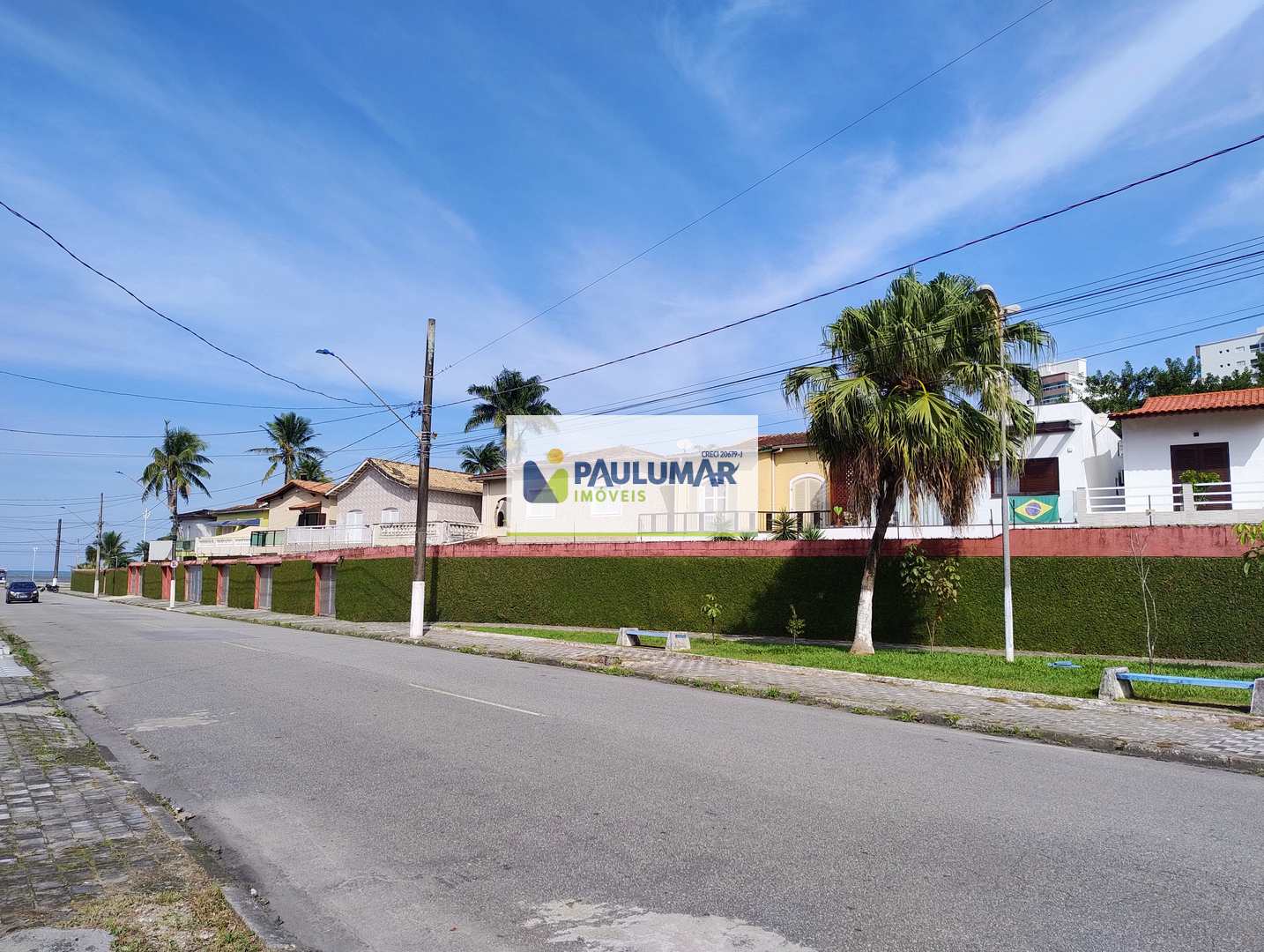 Sobrado de Condomínio com 3 dorms, Vila São Paulo, Mongaguá - R$ 535 mil, Cod: 827781