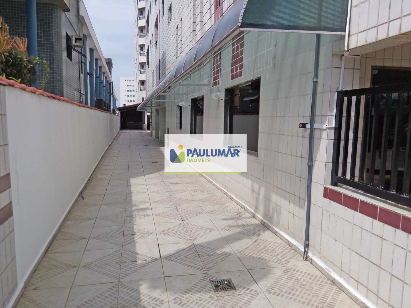 Apartamento para alugar com 1 quarto, 74m² - Foto 3