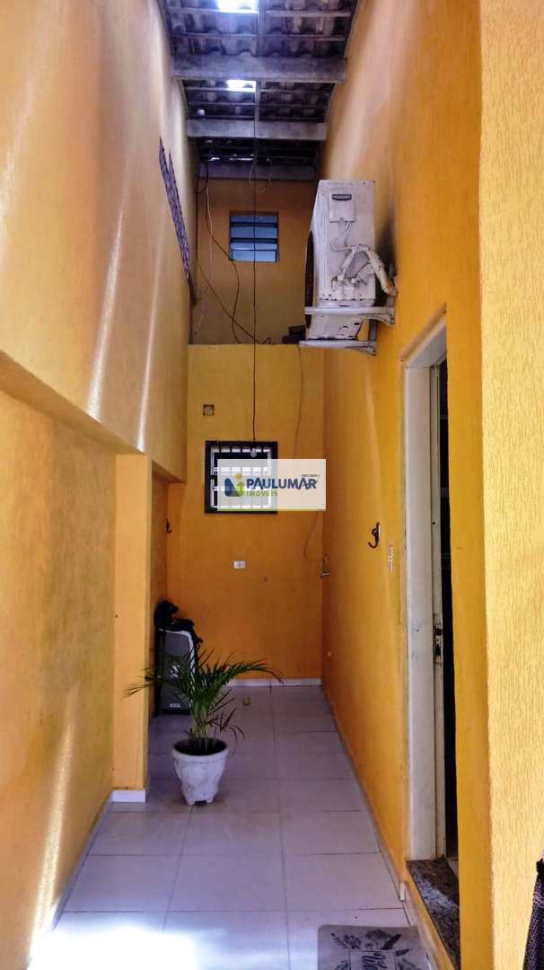 Casa à venda com 2 quartos, 190m² - Foto 8