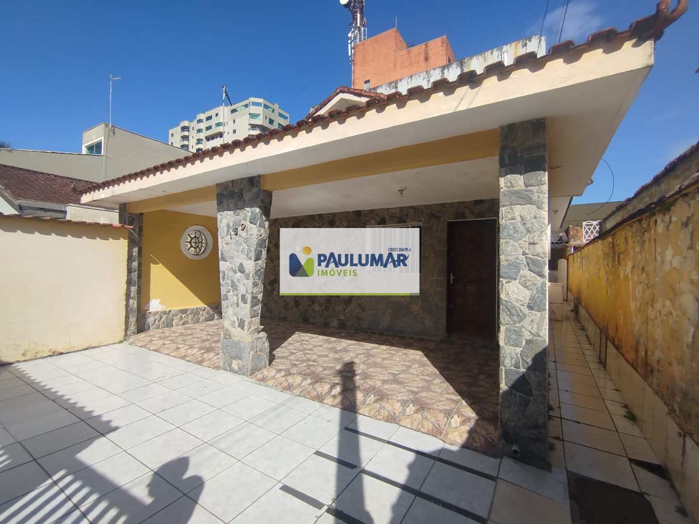 Casa para alugar com 3 quartos, 180m² - Foto 2