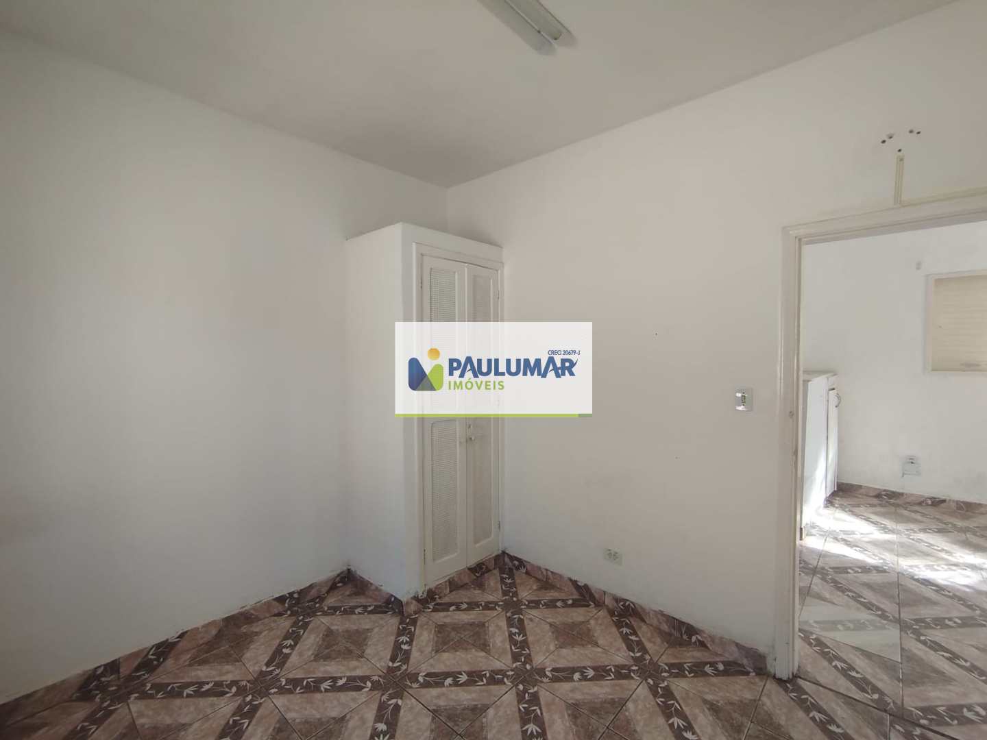 Casa para alugar com 3 quartos, 180m² - Foto 12
