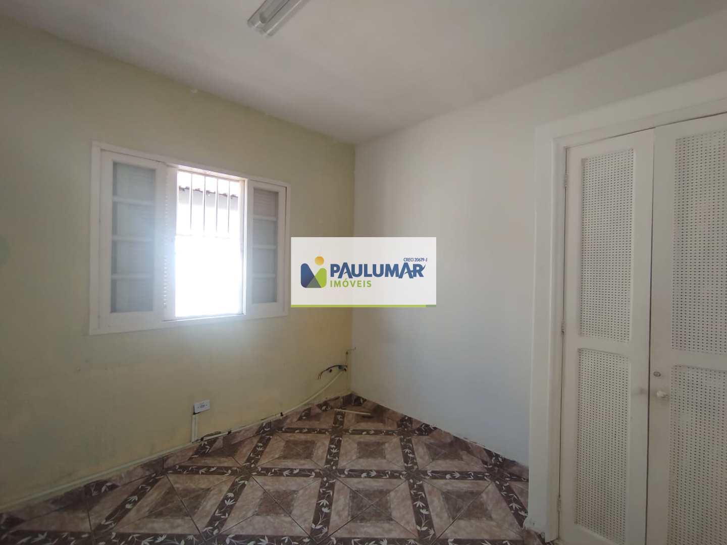 Casa para alugar com 3 quartos, 180m² - Foto 11