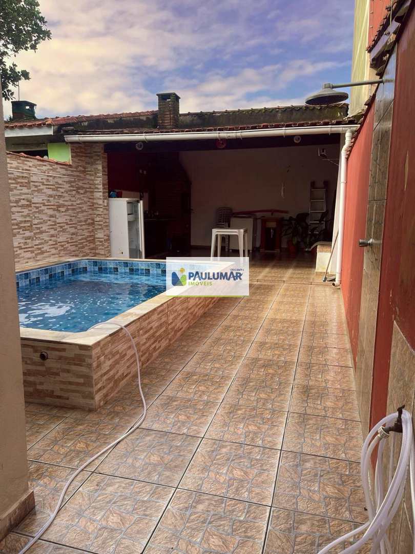 Casa à venda com 2 quartos, 89m² - Foto 2