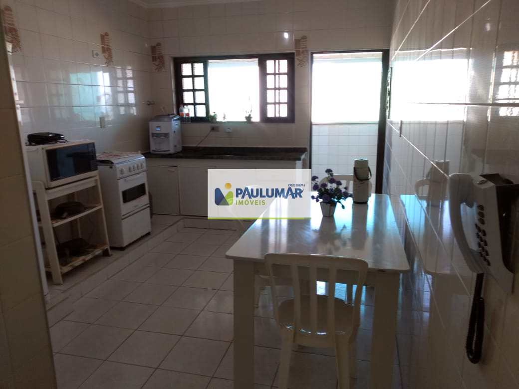 Apartamento à venda com 3 quartos, 135m² - Foto 17