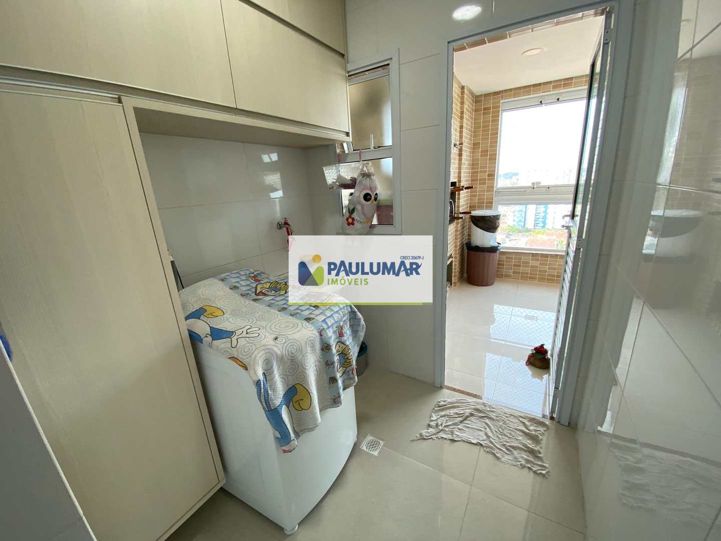 Apartamento à venda com 2 quartos, 76m² - Foto 9