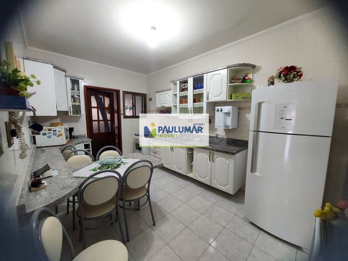 Apartamento à venda com 3 quartos, 131m² - Foto 11