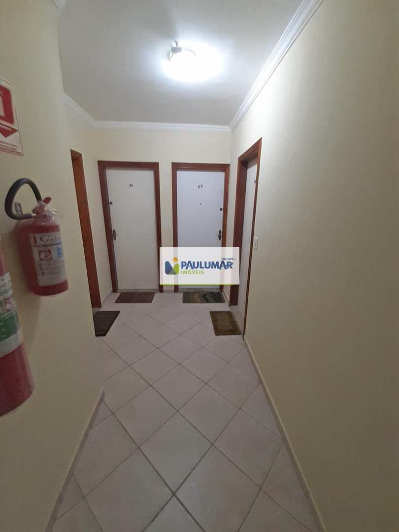 Apartamento à venda com 2 quartos, 83m² - Foto 11