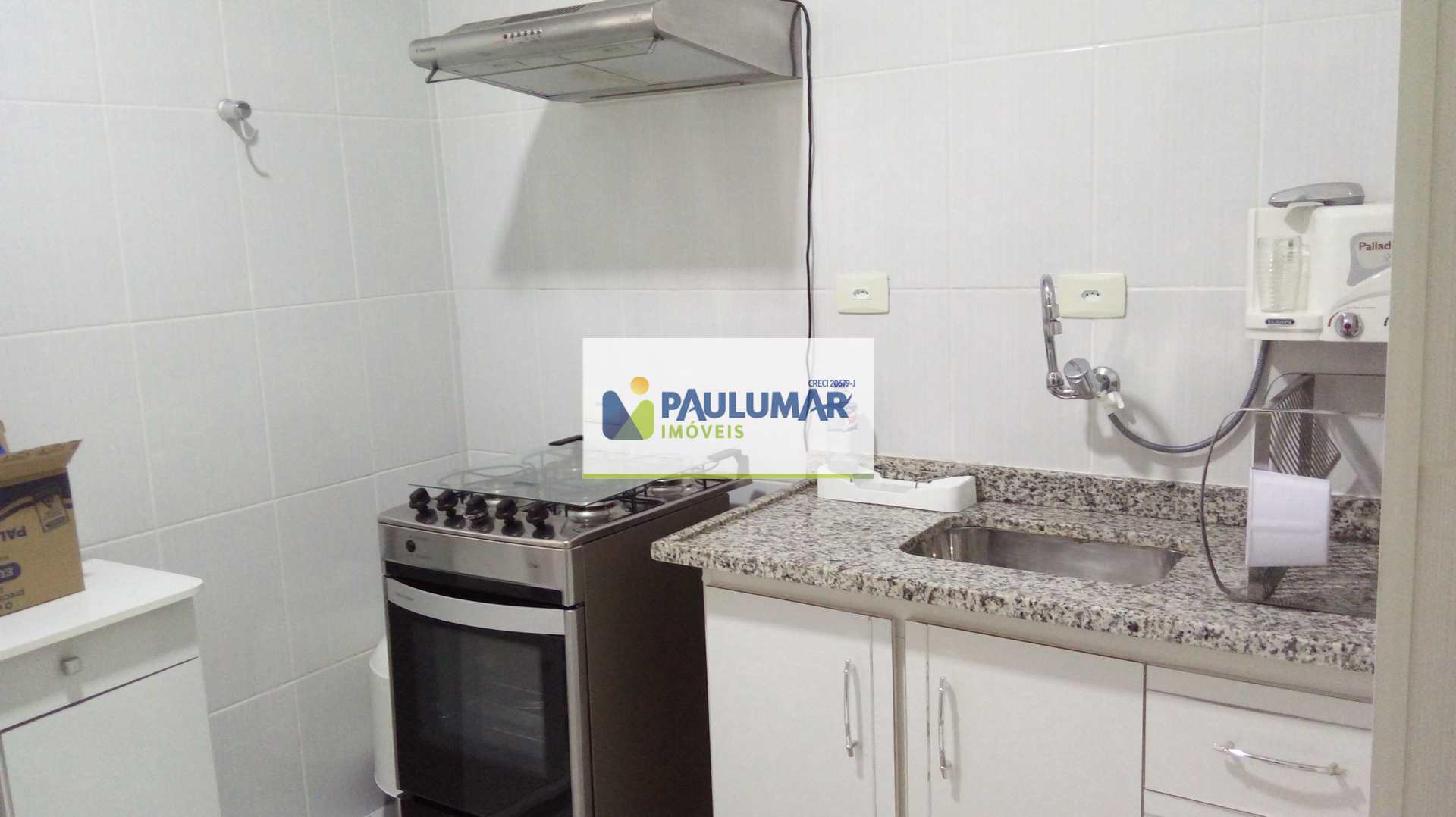 Apartamento para alugar com 2 quartos, 65m² - Foto 8