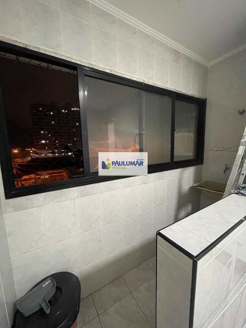 Apartamento à venda com 2 quartos, 76m² - Foto 17