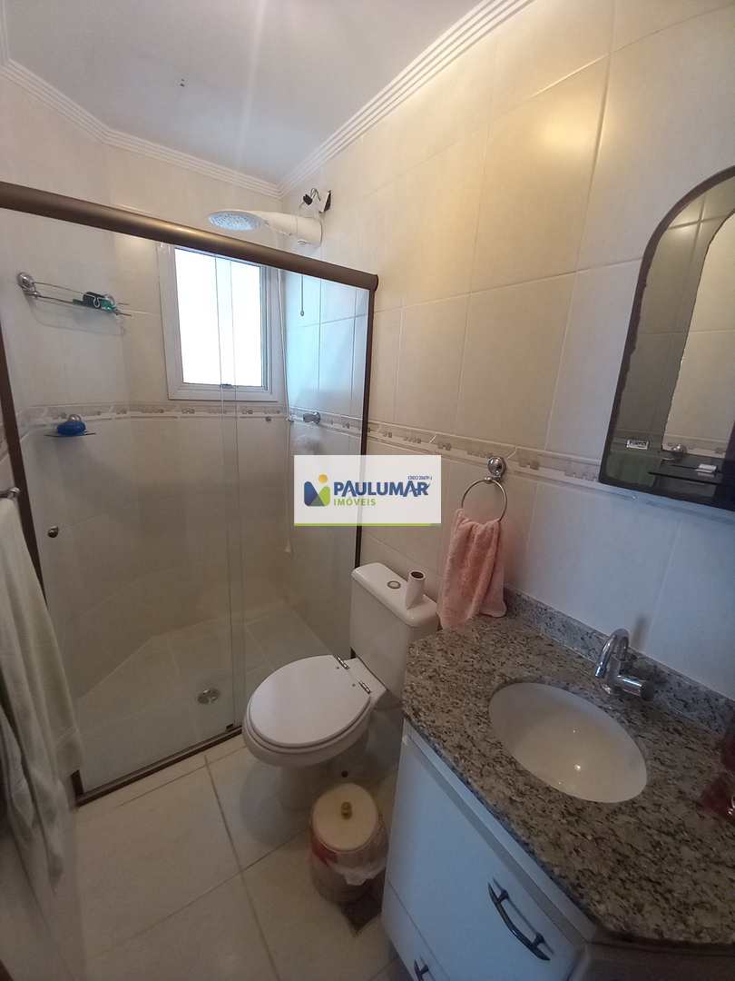 Apartamento à venda com 2 quartos, 70m² - Foto 11