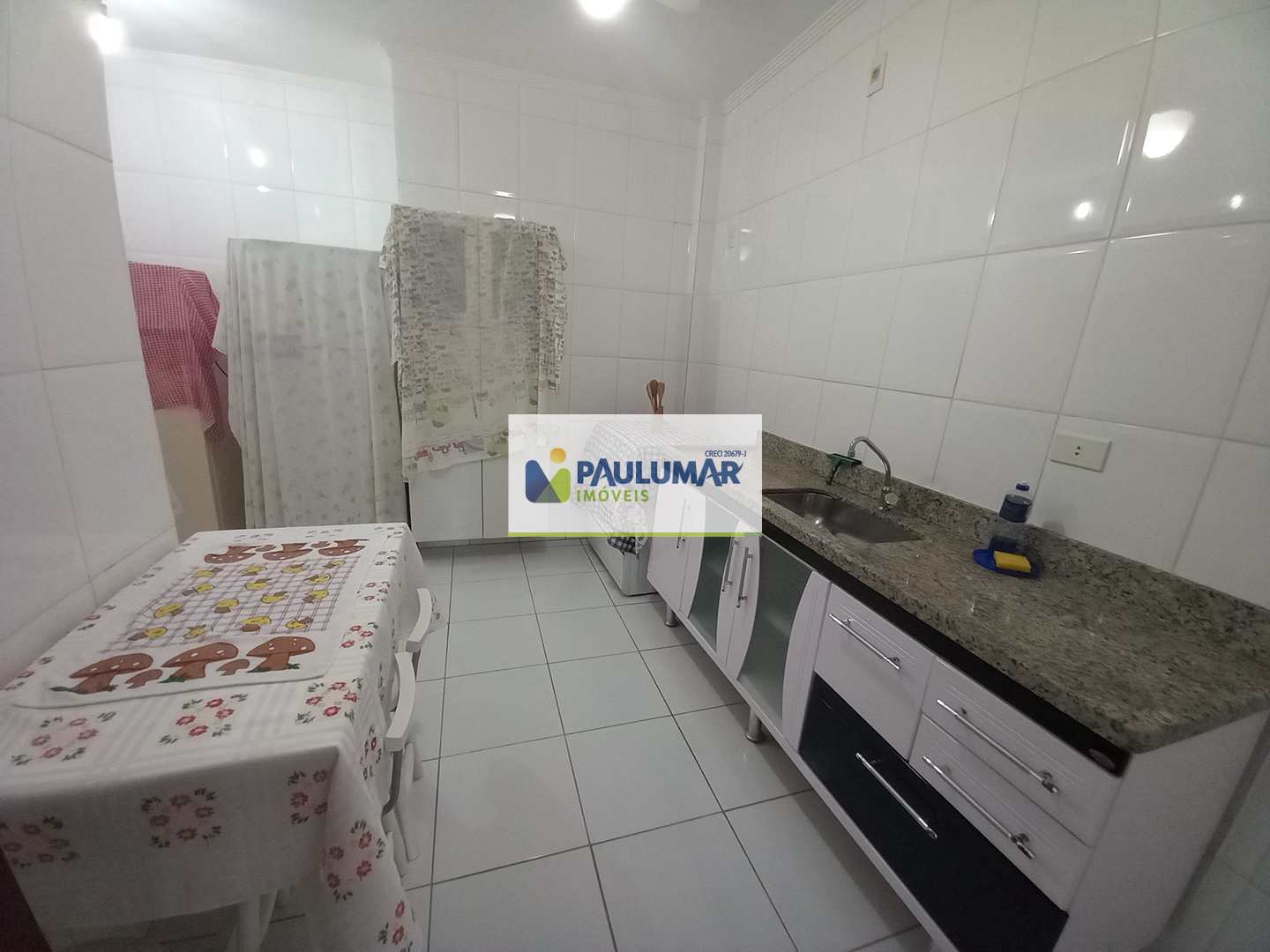 Apartamento à venda com 2 quartos, 70m² - Foto 5