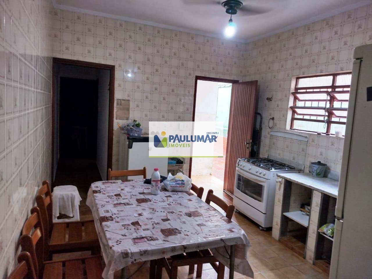 Casa à venda com 2 quartos, 180m² - Foto 10