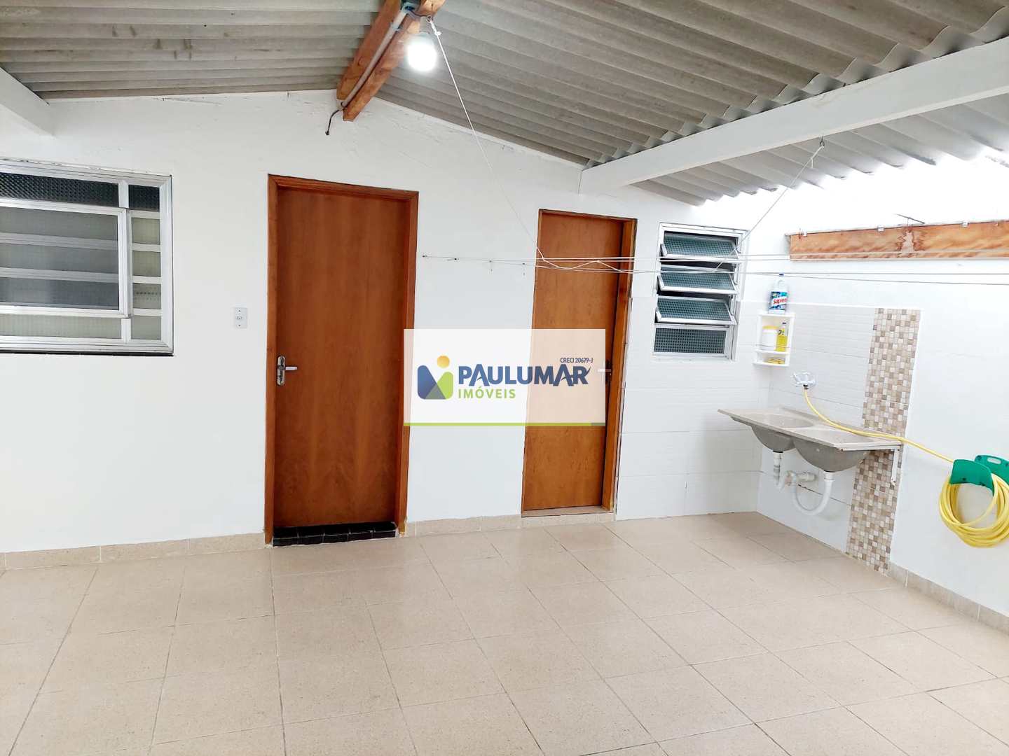 Casa à venda com 2 quartos, 230m² - Foto 12