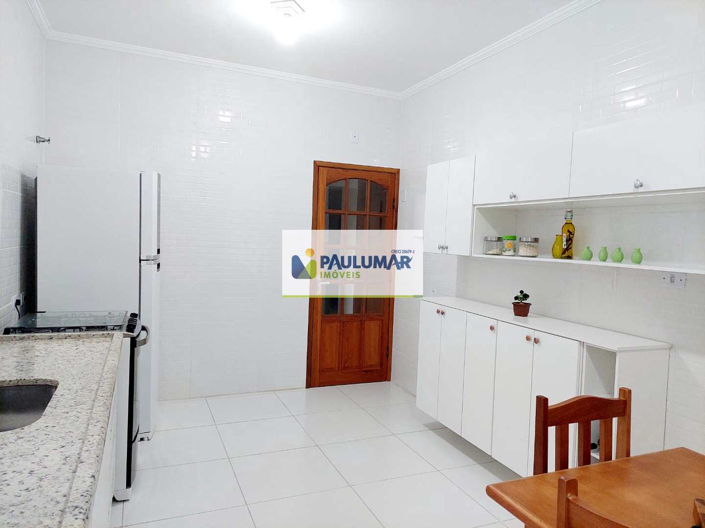 Casa à venda com 2 quartos, 230m² - Foto 10