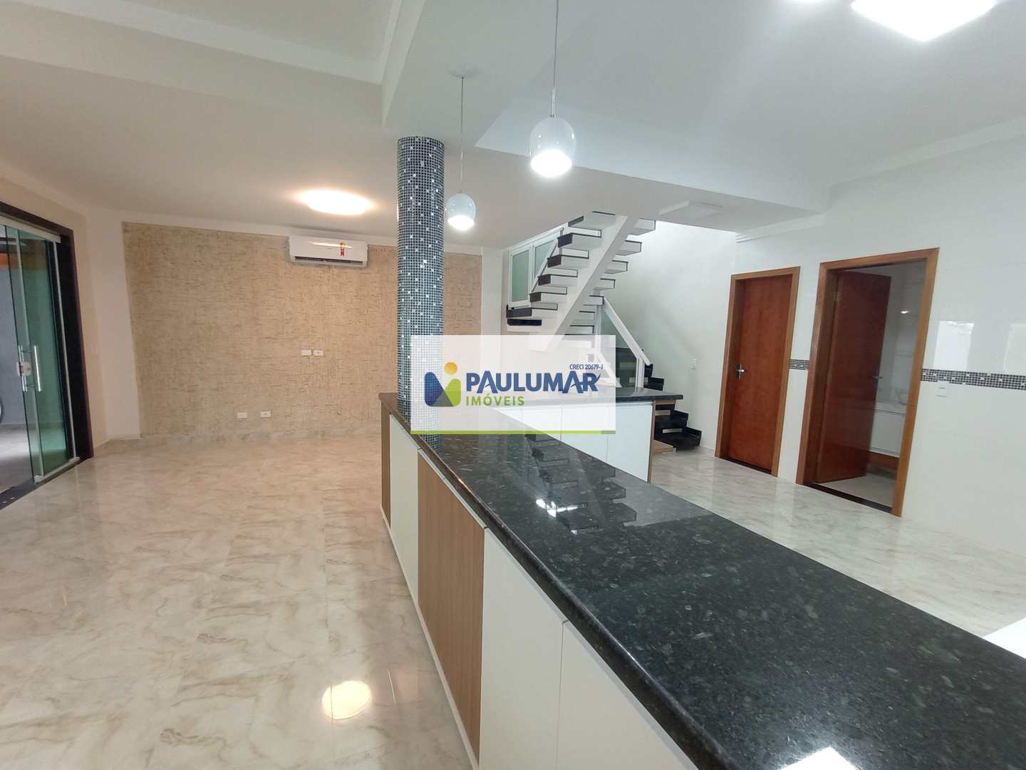 Sobrado à venda com 5 quartos, 250m² - Foto 17