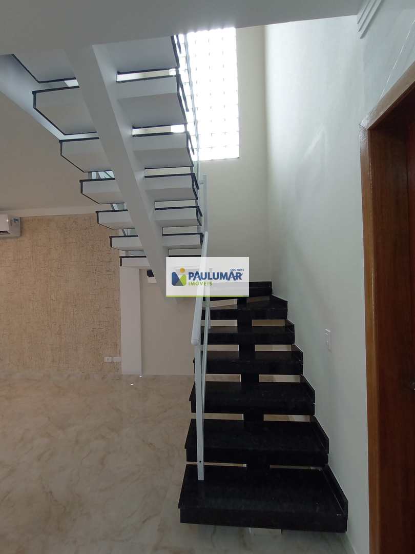 Sobrado à venda com 5 quartos, 250m² - Foto 29