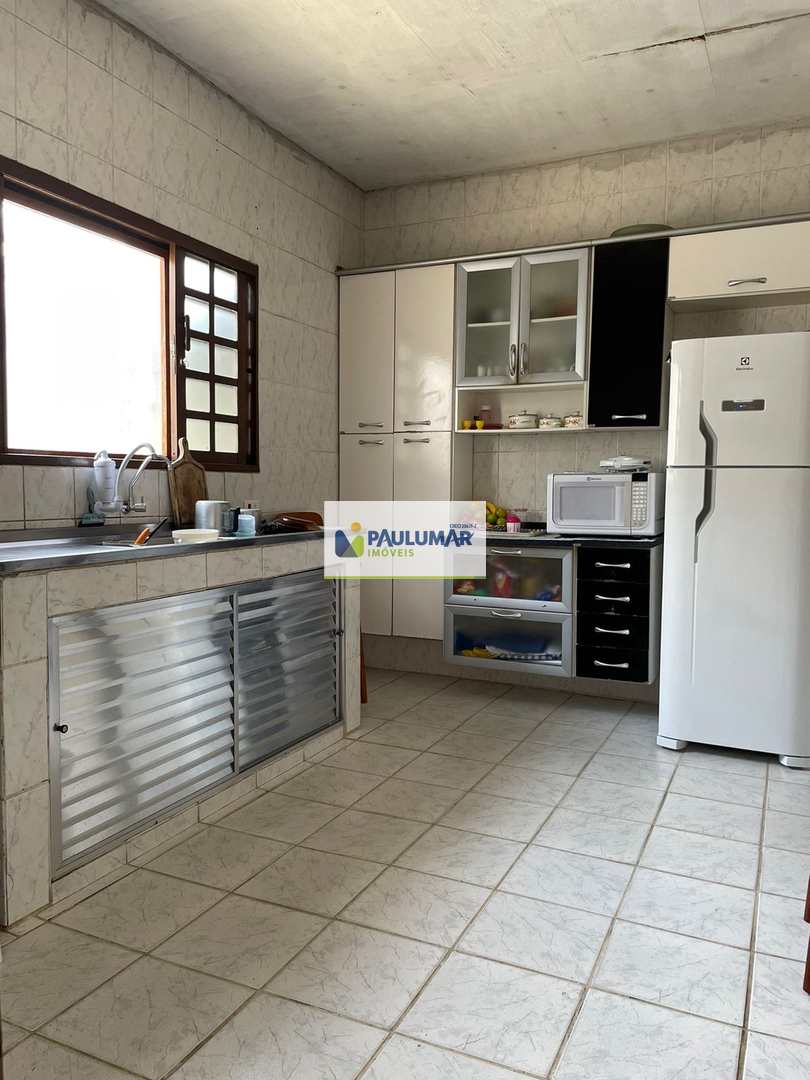 Casa à venda com 3 quartos, 158m² - Foto 6