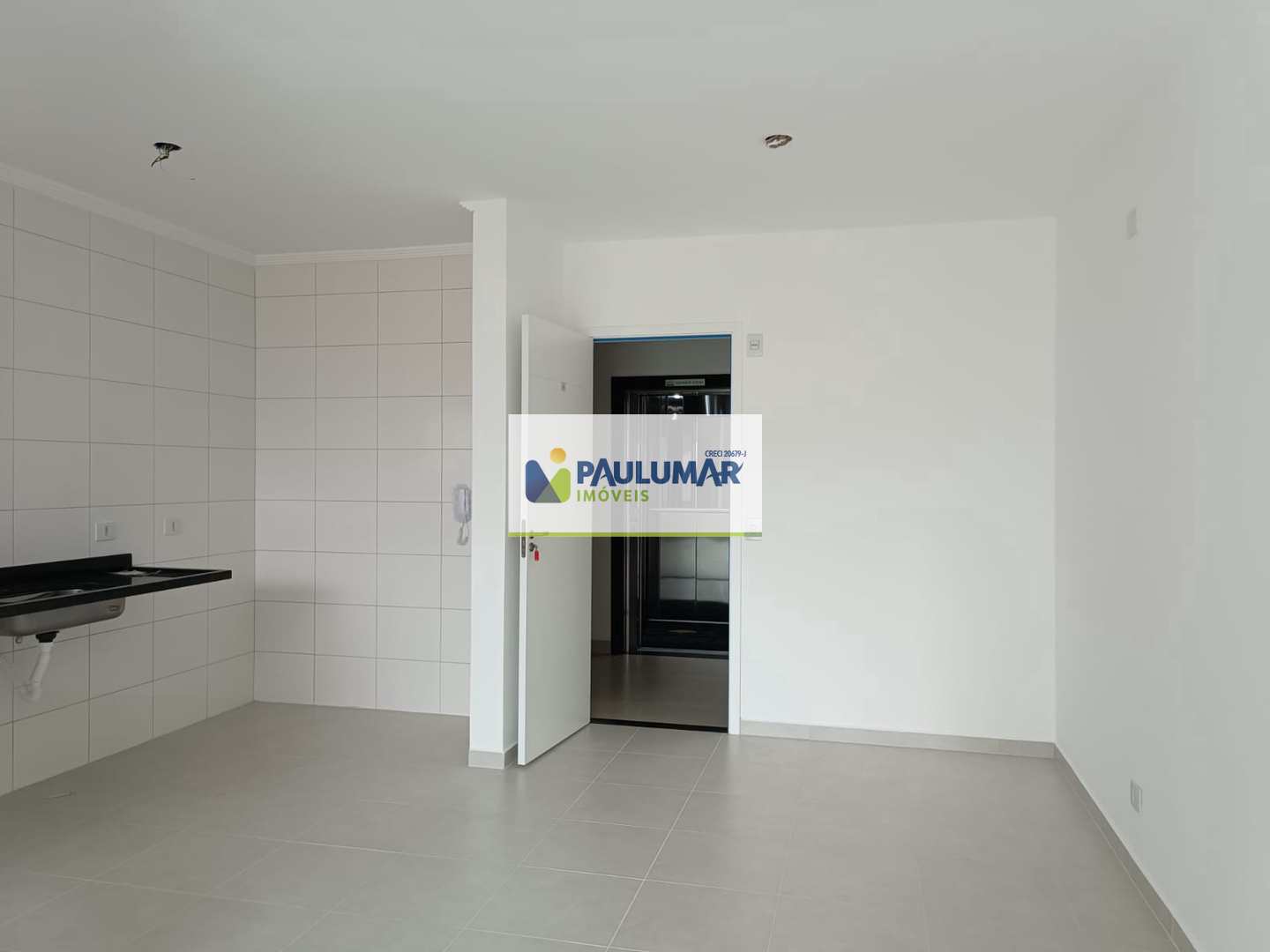 Apartamento à venda com 2 quartos, 70m² - Foto 11