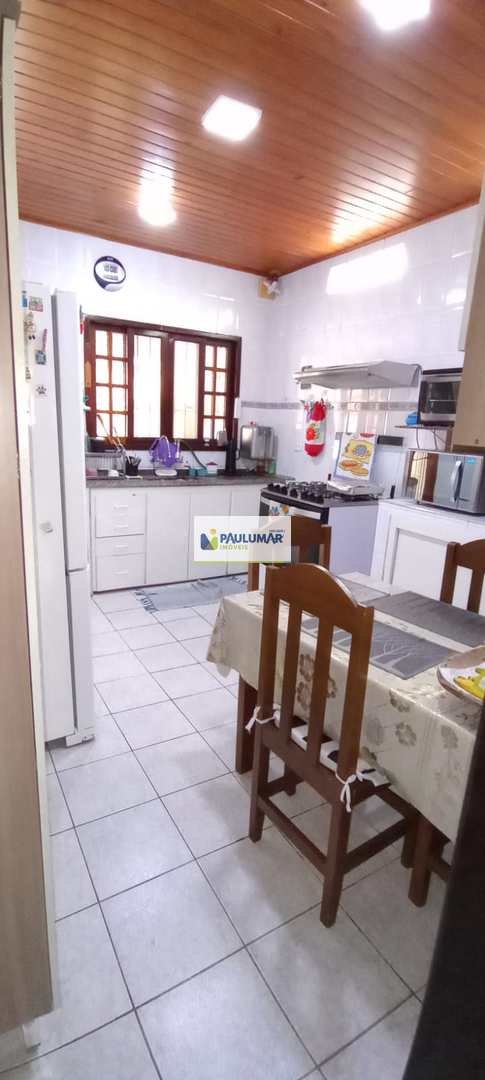 Casa à venda com 3 quartos, 120m² - Foto 18