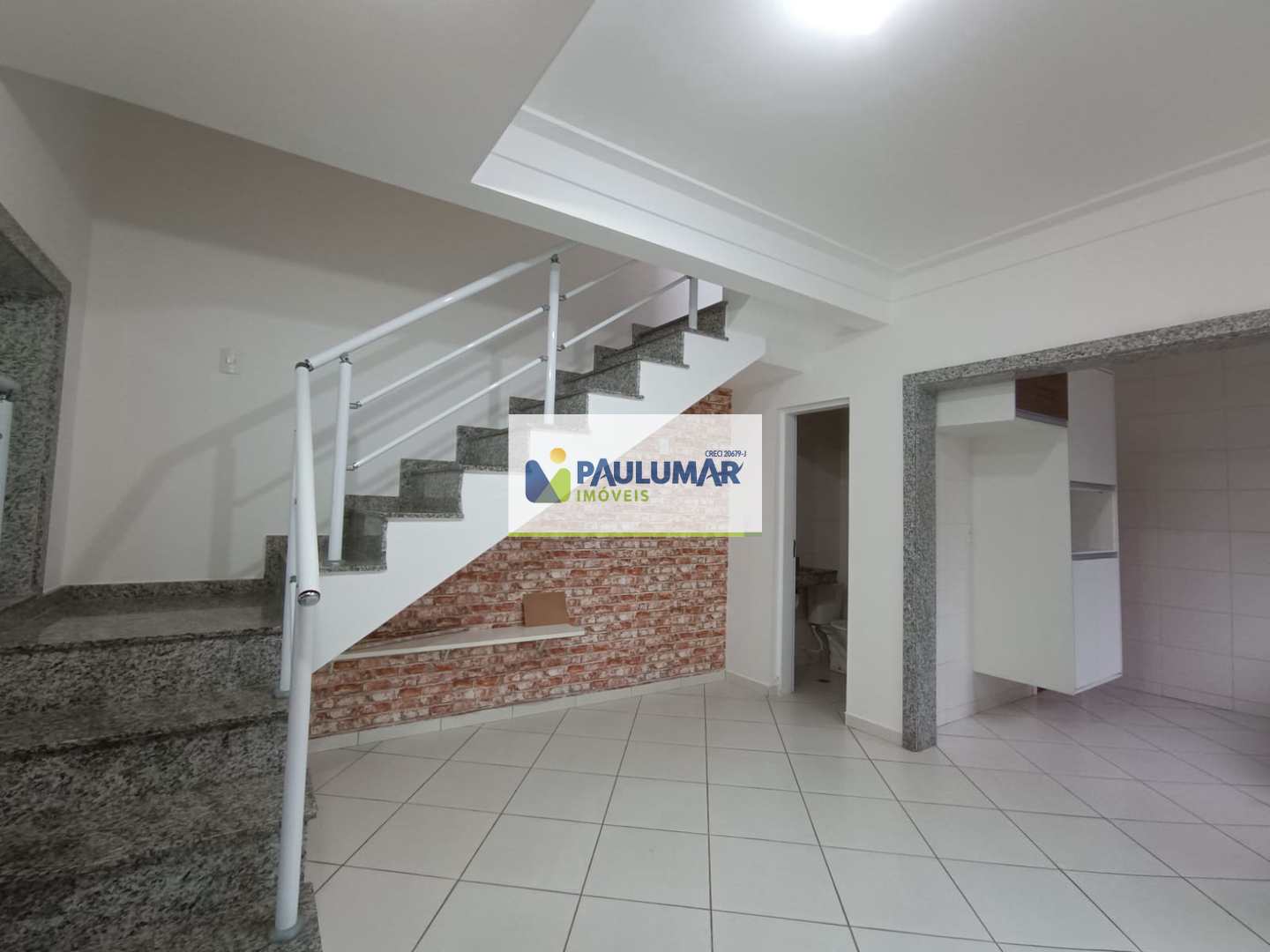 Sobrado à venda com 2 quartos, 114m² - Foto 4