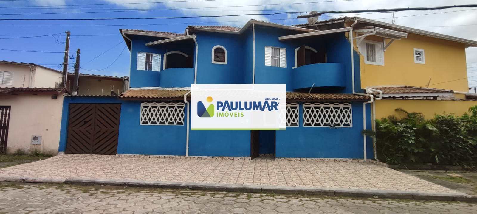 Sobrado com 3 dorms, Balneário Itaóca, Mongaguá - R$ 300 mil, Cod: 831968