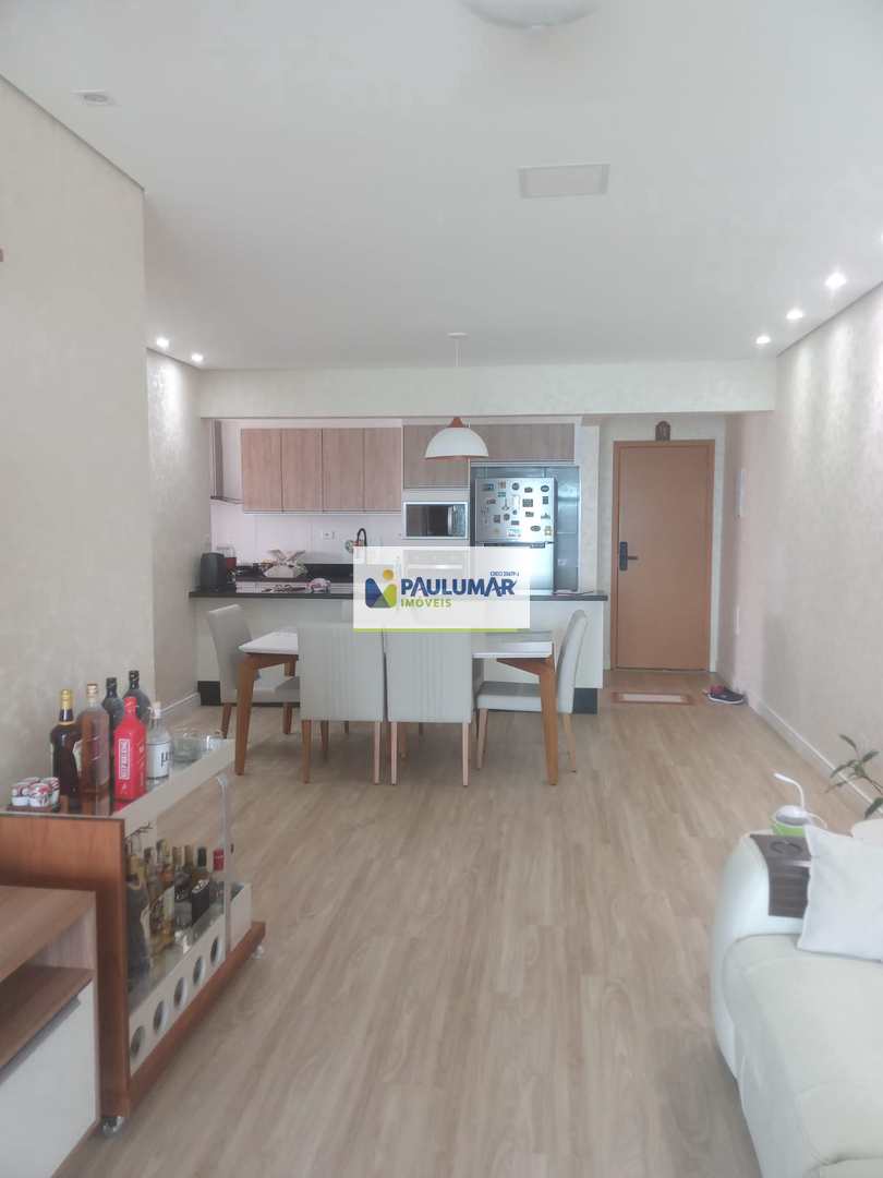 Apartamento à venda com 3 quartos, 113m² - Foto 12