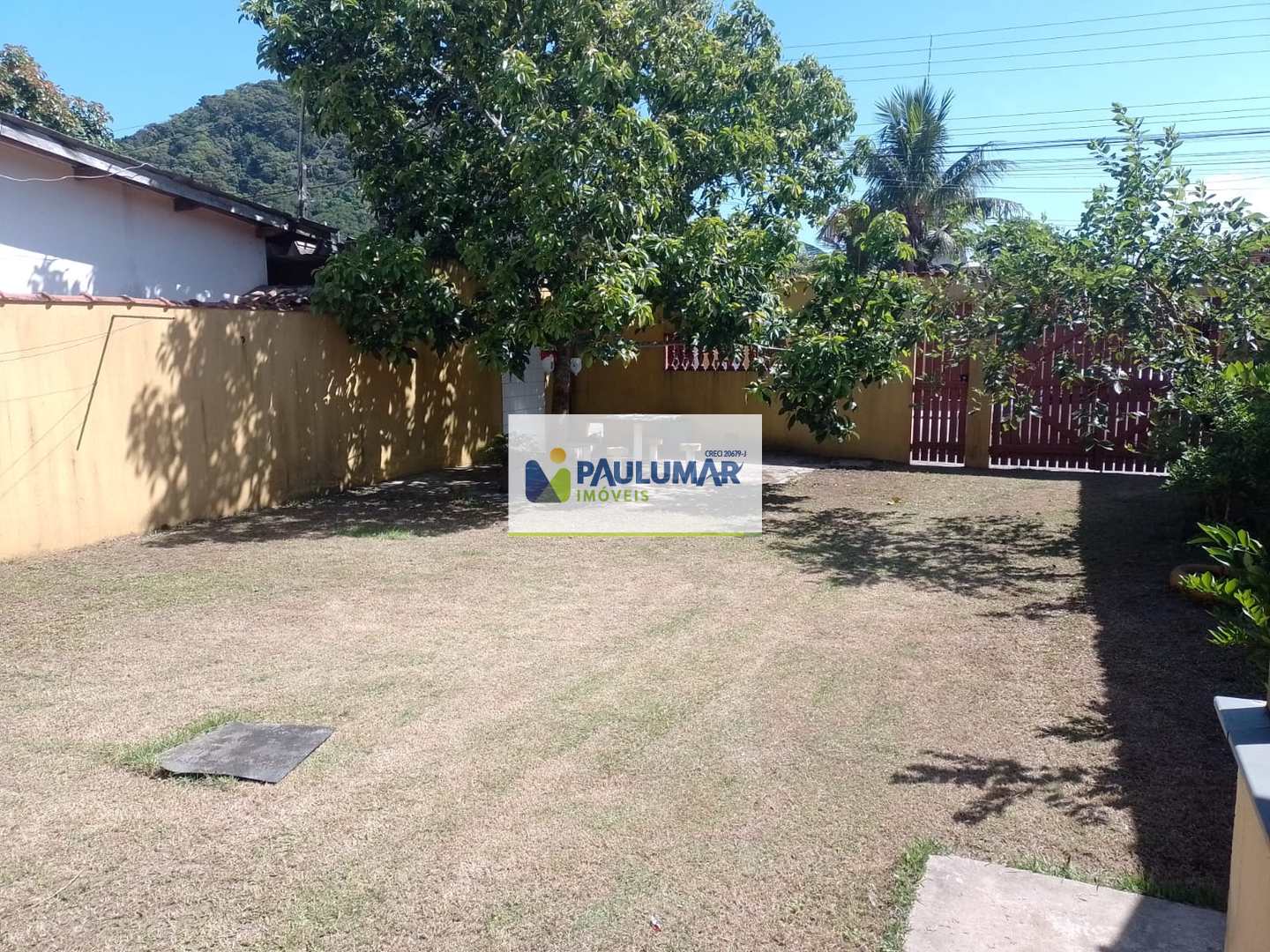 Casa à venda com 2 quartos, 80m² - Foto 2