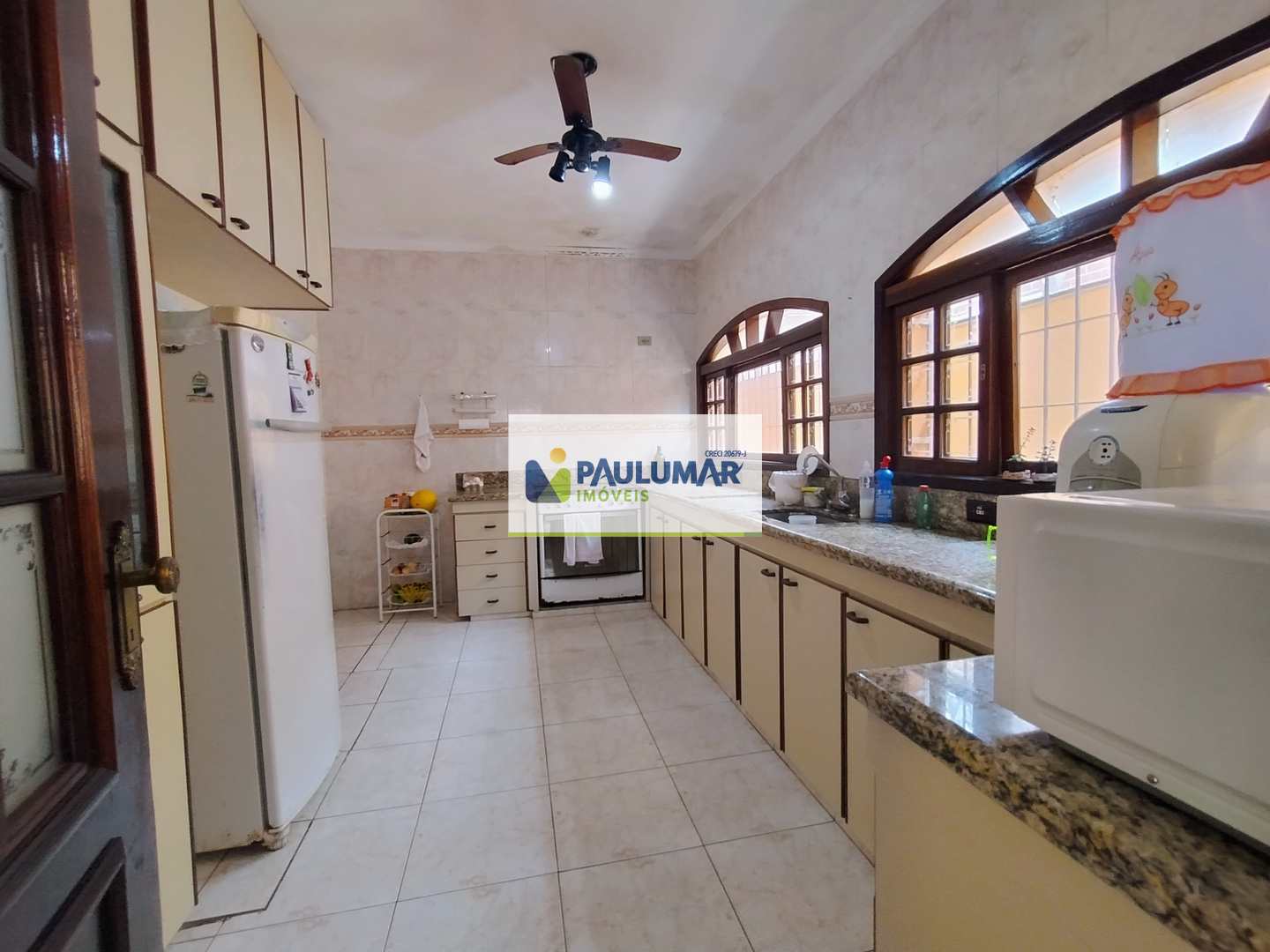 Casa à venda com 5 quartos, 219m² - Foto 19