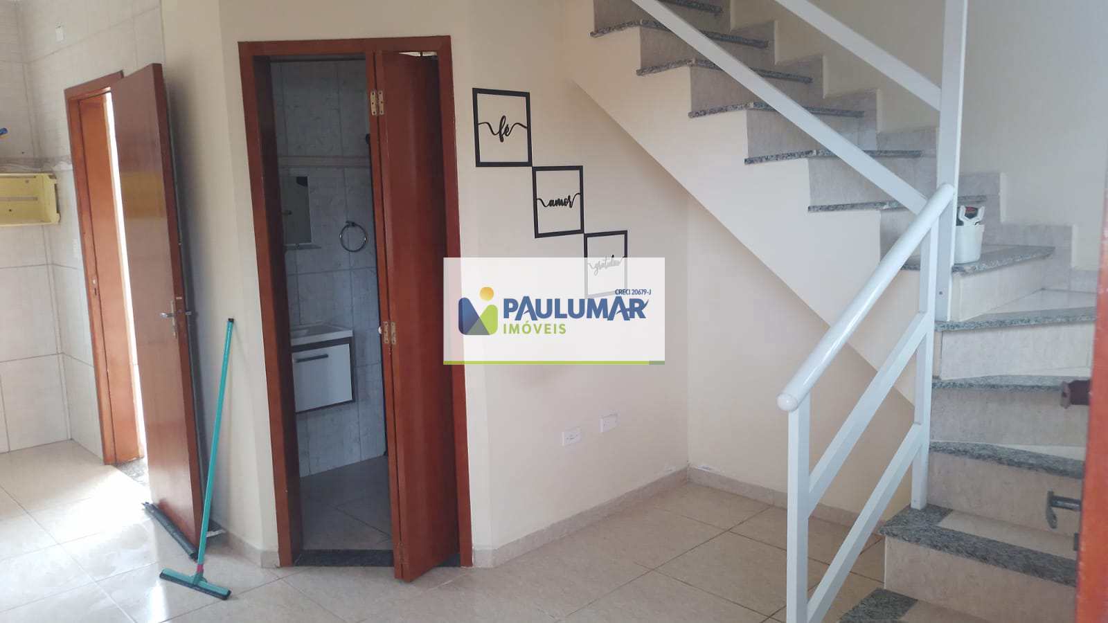 Sobrado à venda com 2 quartos, 65m² - Foto 14